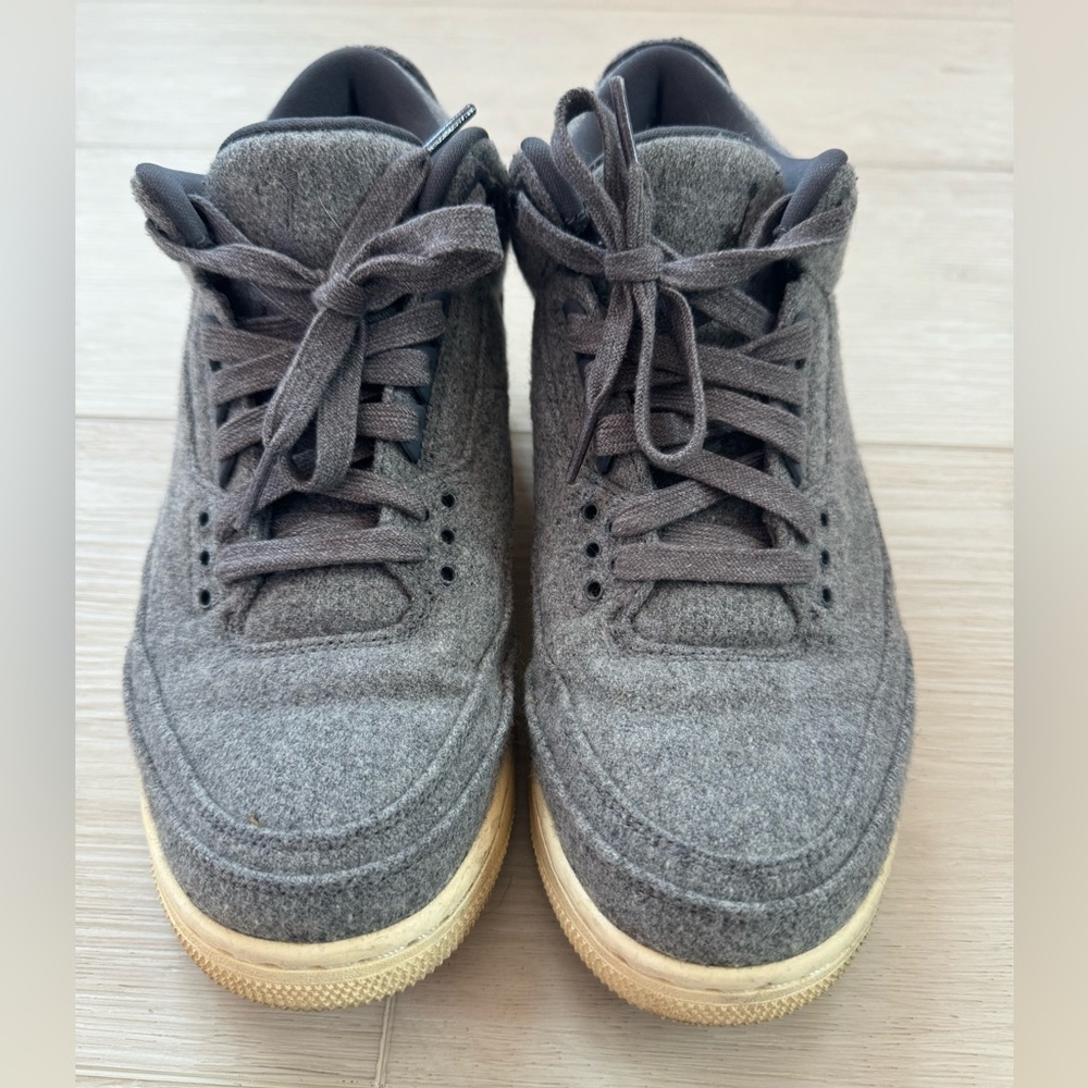 Jordan 3 III Retro - Wool - Dark Grey Men’s size 8